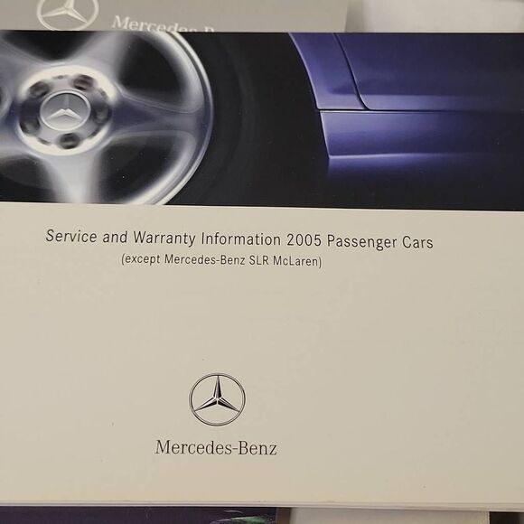 Mercedes-Benz 2005 C-Class Sedan Operator Manual C 230 C 240 C320 car Owner Book - Picture 5 of 16